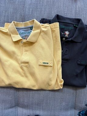 Orvis Fly Fishing Men’s embroidered polo t-shirt Medium Lot Of 2 Navy Yellow